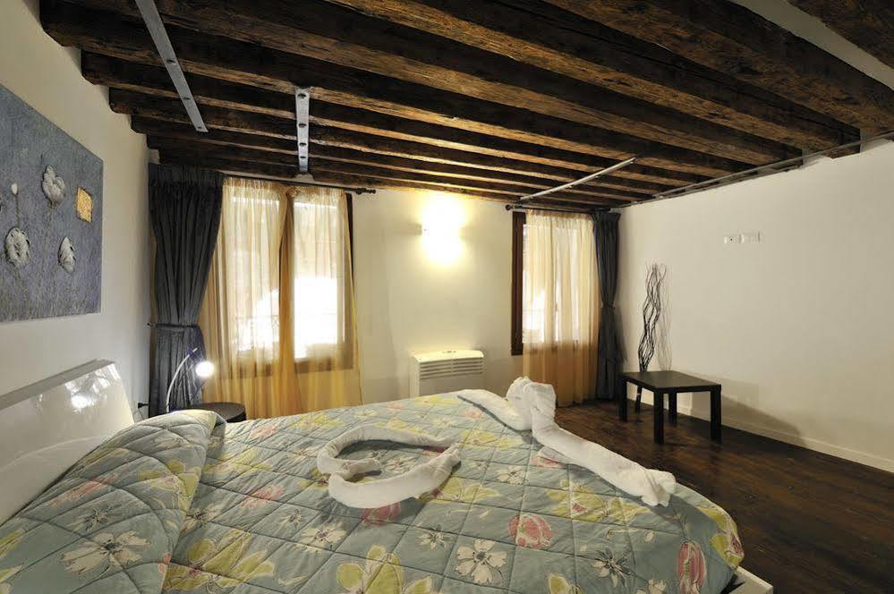 Red Rose Apartamento *